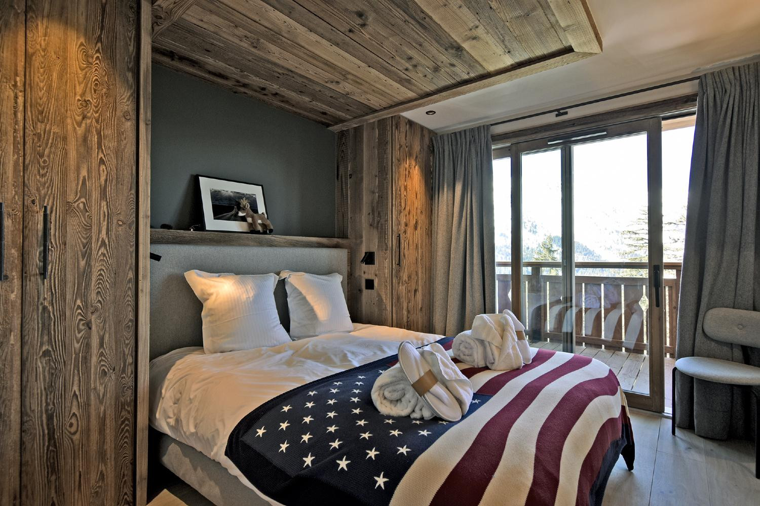 apartment-aspen-lgcdp-meribel-bedroom-4-1453946