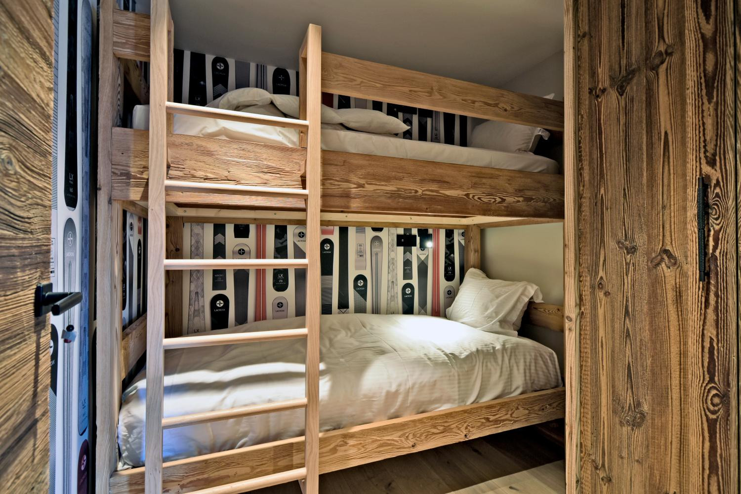 apartment-aspen-lgcdp-meribel-bedroom-5-1453947