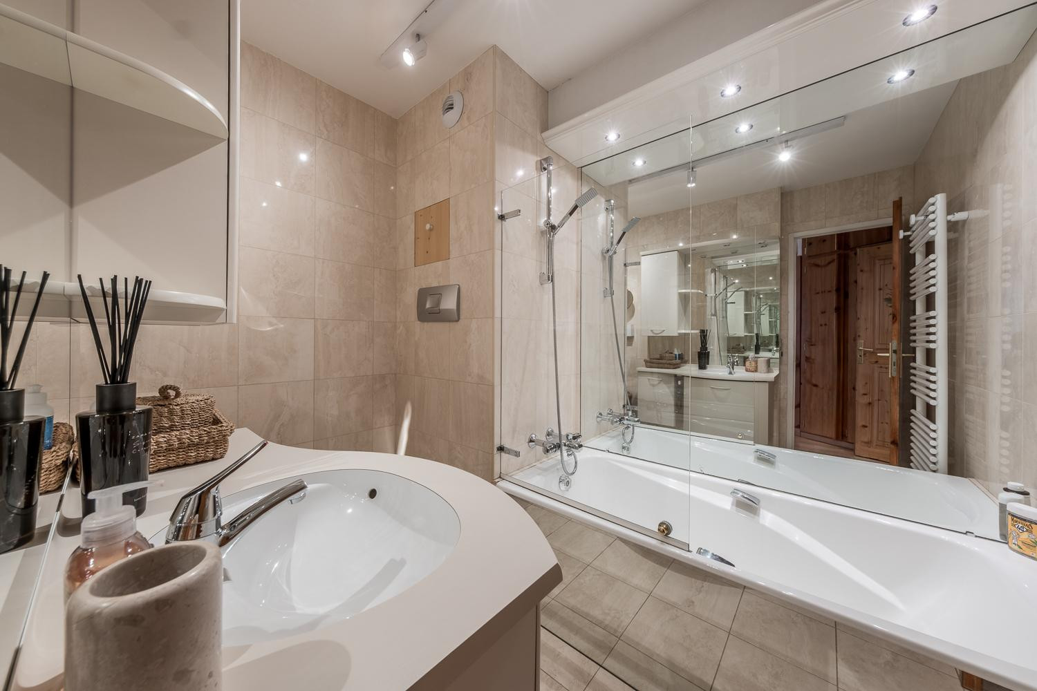 apartment-domaine-du-jardin-alpin-le-301b-courchevel-10-1463852 apartment-domaine-du-jardin-alpin-le-301b-courchevel-10-1463852