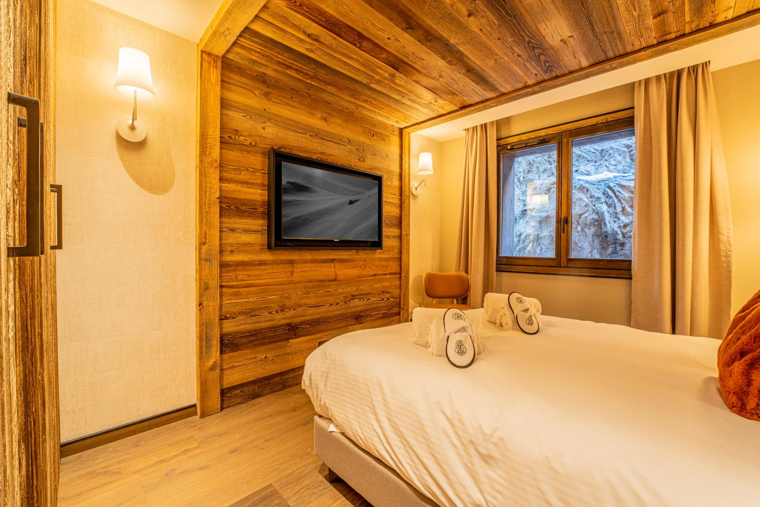 apartment-duplex-little-himalaya-vdo-meribel-bedroom-4-1453721
