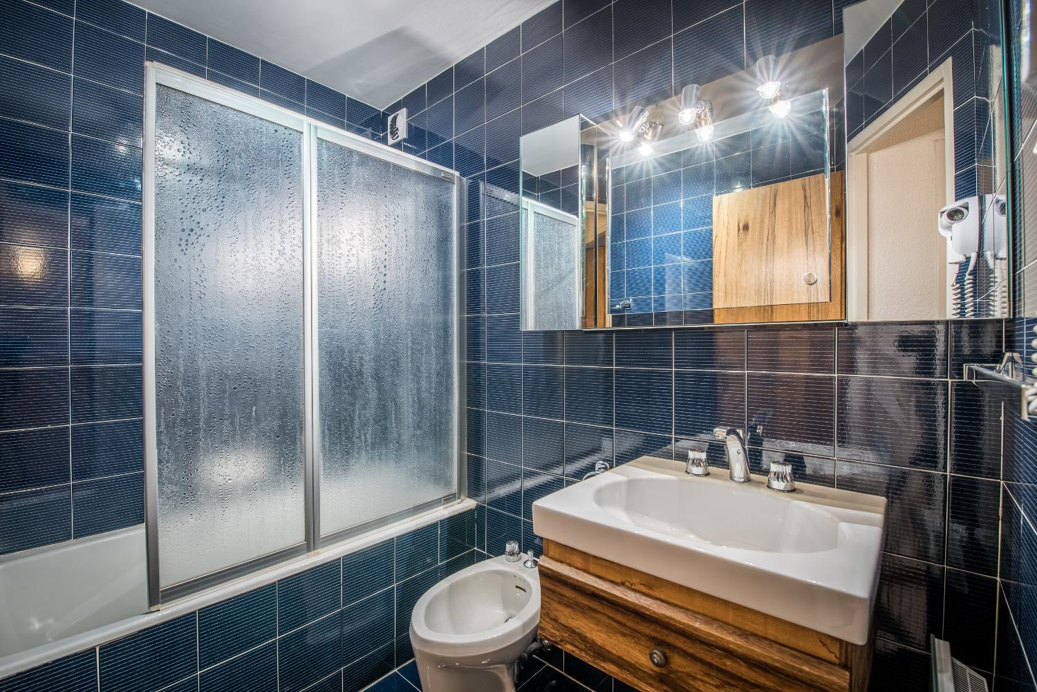 apartment-for-6-people-domaine-du-jardin-alpin-courchevel-1850-courchevel-1850-10-1463660