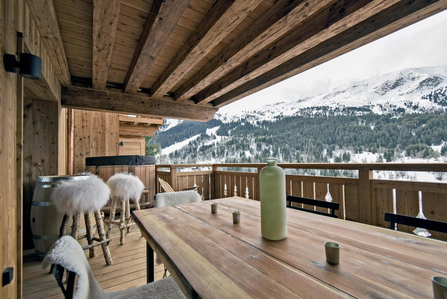 apartment-isba-202-barnes-meribel-balcony-1453425