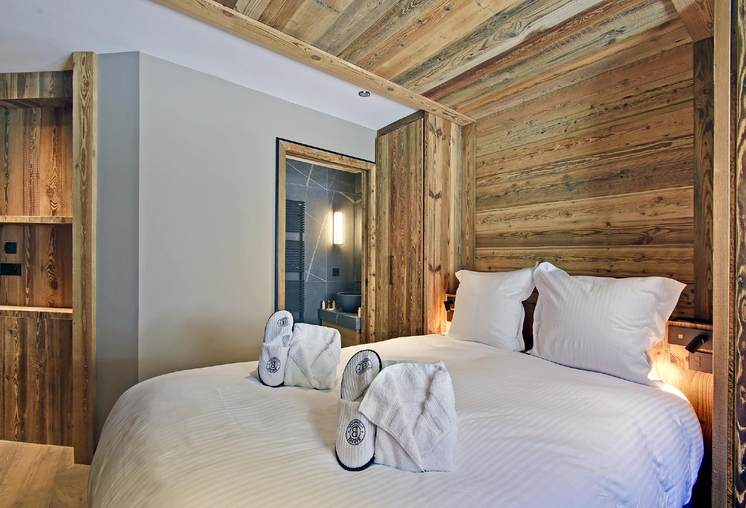 apartment-les-bosses-vdo-meribel-bedroom-5-1453824