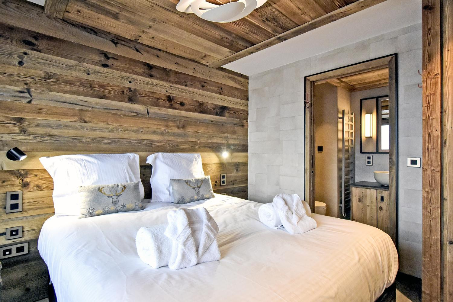 apartment-malou-lgcdp-meribel-bedroom-4-1454127