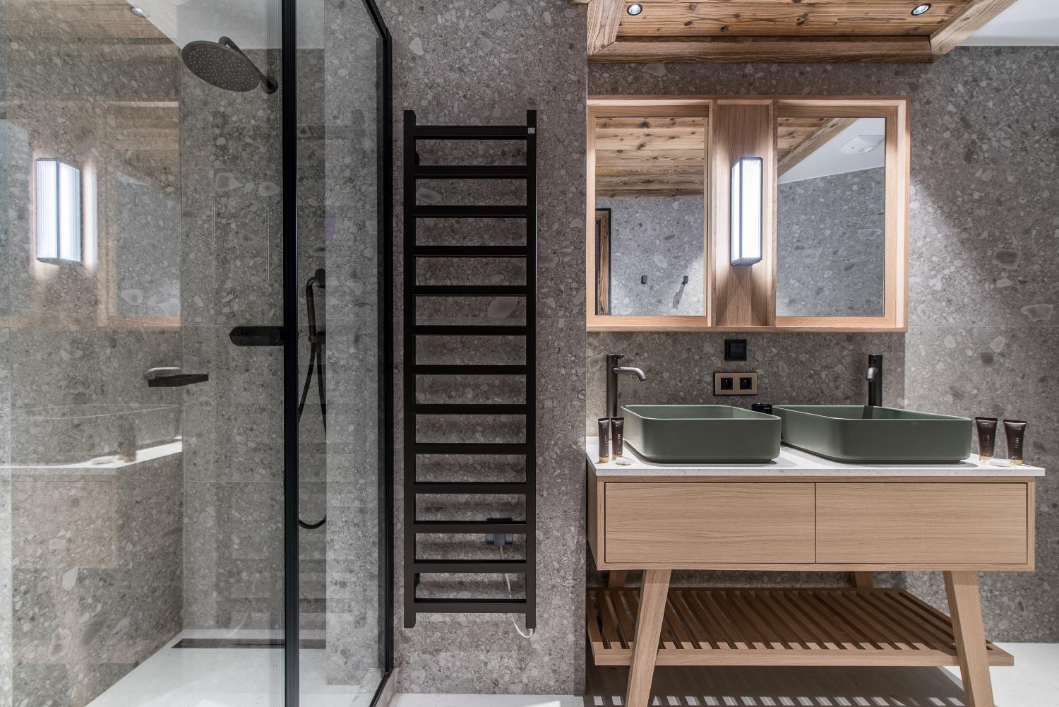 apartment-mirabelle-lgcdp-meribel-bathroom-2-1454311