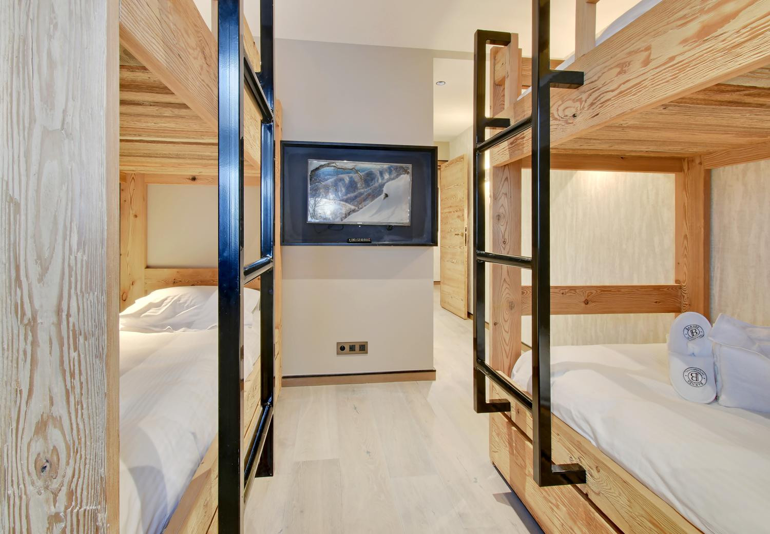 apartment-mount-valley-vdo-meribel-bedroom-1453674