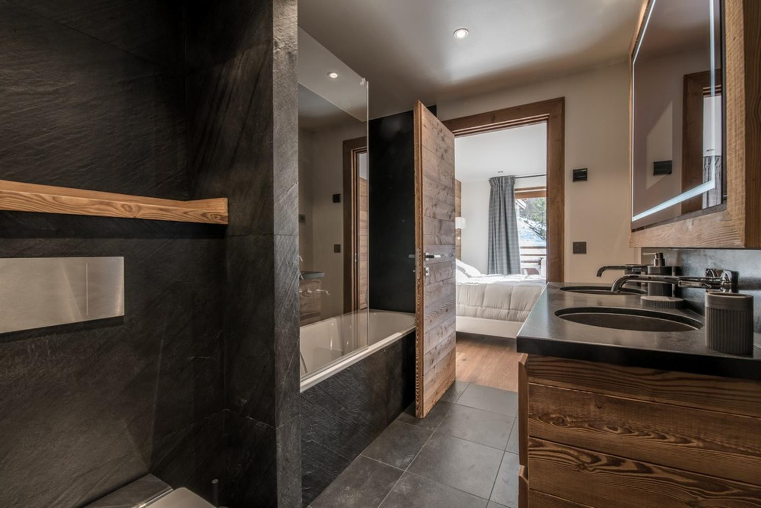 apartment-yeti-4-meribel-bathroom-4-1453530