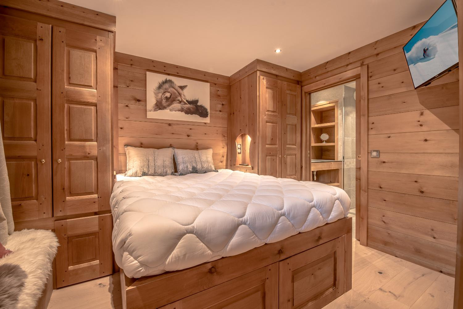 apartment-yeti-c3-meribel-bedroom-3-1453579