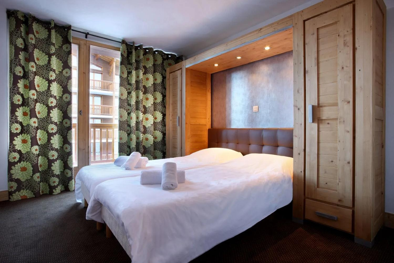 app5-1012p-cime-arc-6-1048392