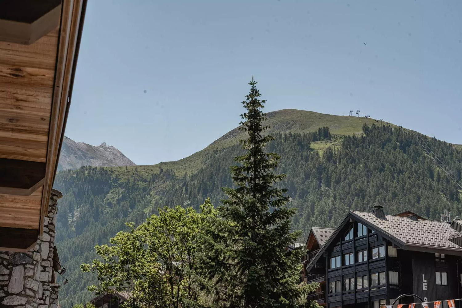 appartement-enjopa-exterieur-1-chalets-val-d-isere-covarel-jpg-1467371 appartement-enjopa-exterieur-1-chalets-val-d-isere-covarel-jpg-1467371