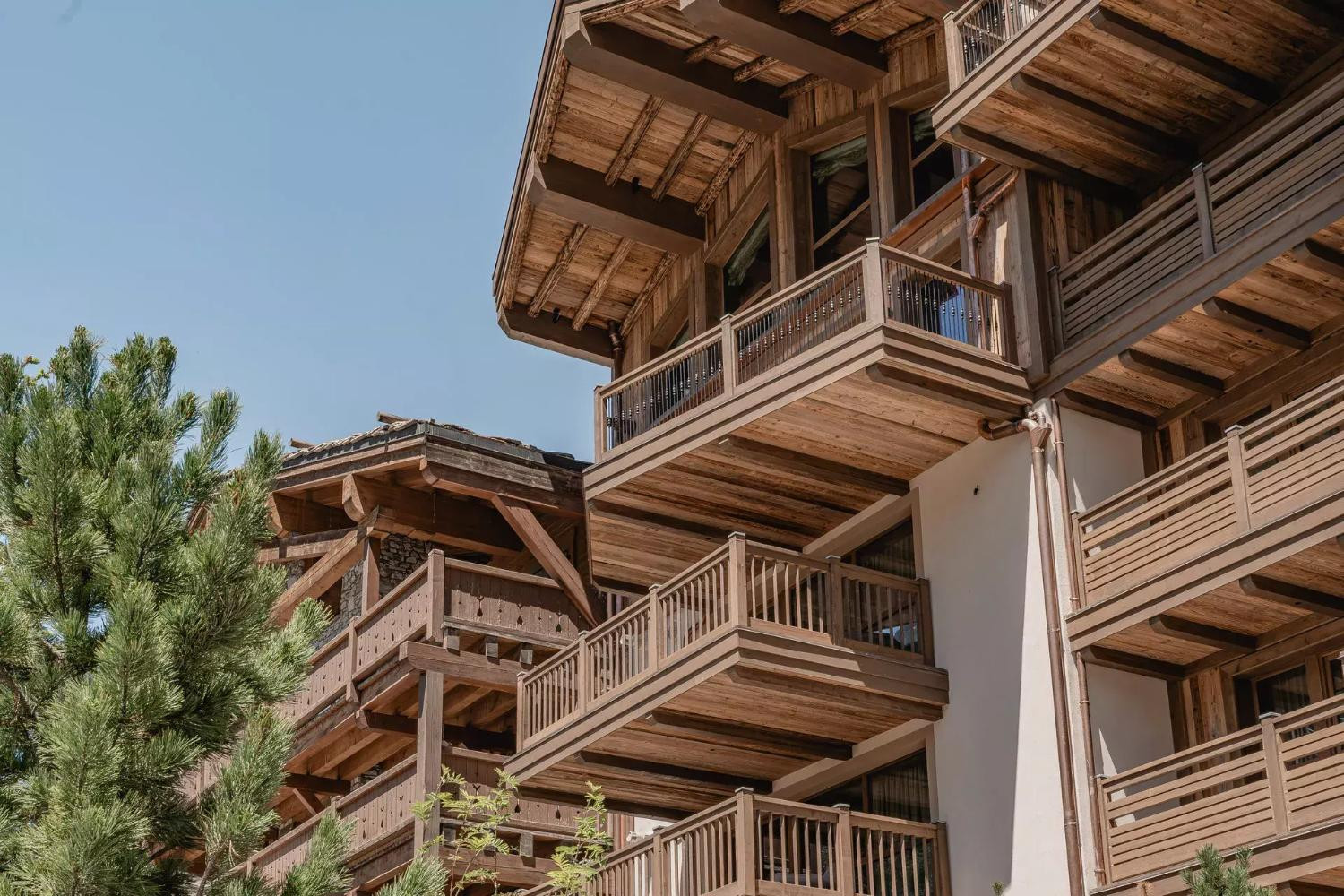 appartement-pistini-exterieur-1-chalets-val-d-isere-covarel-jpg-1467387