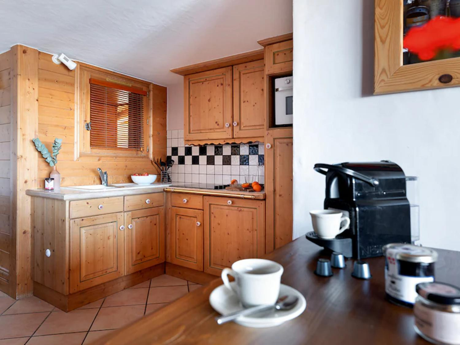 avp002-les-alpages-de-chantel-les-arcs-kitchen-1458810