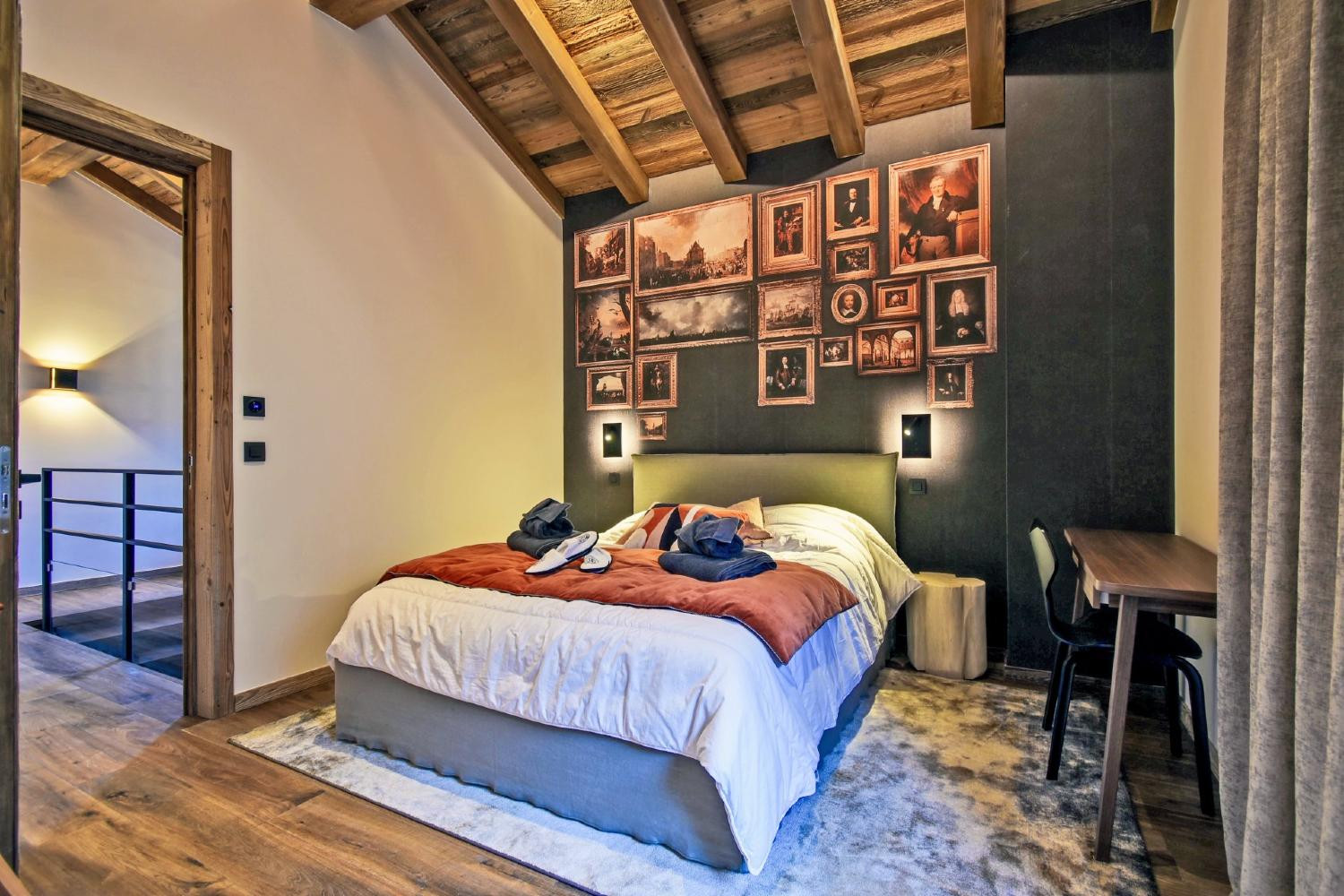 b1d612f5-766c-471e-ad78-f8c82770a692-1451200