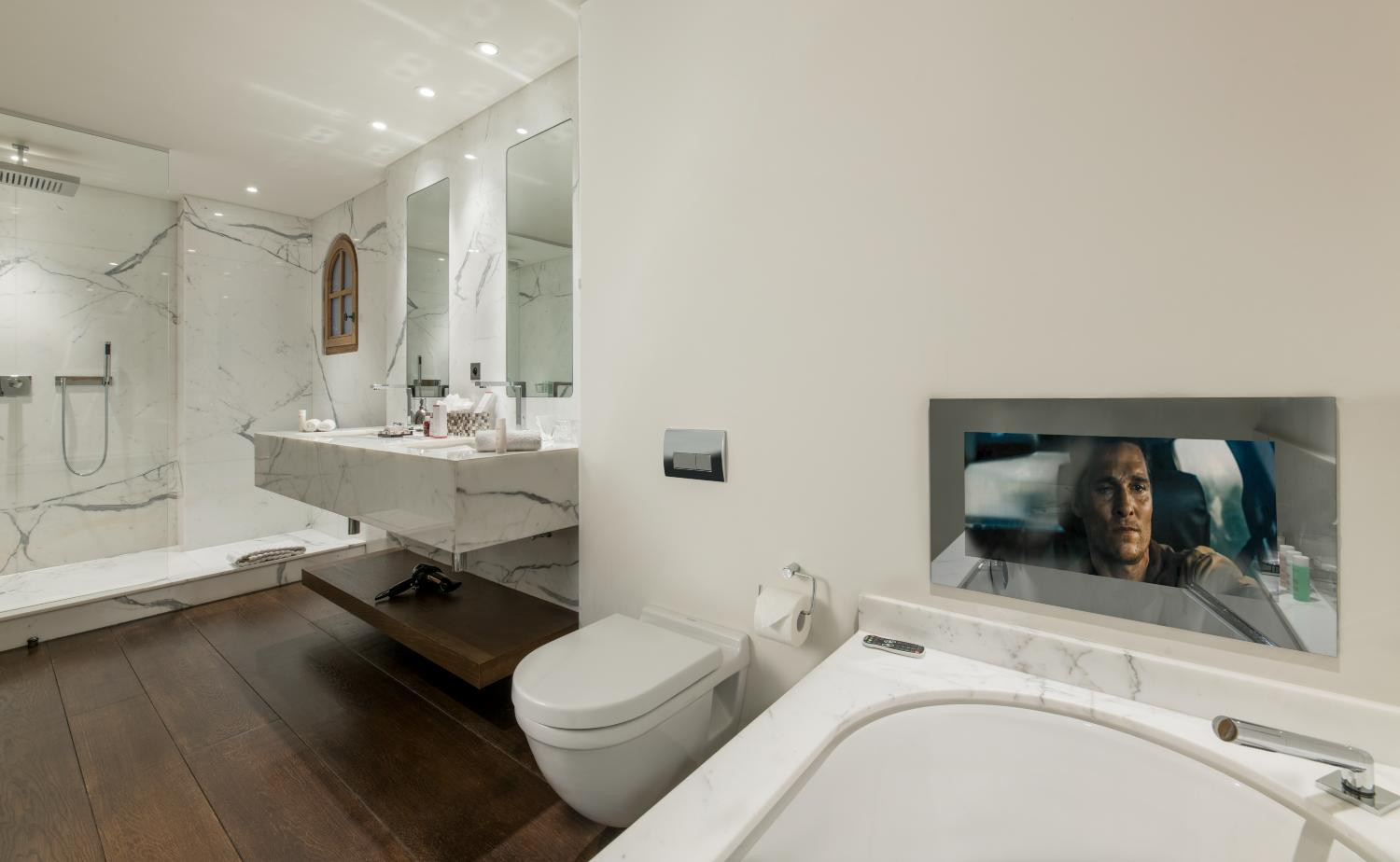 b91e892b-744e-41af-a56d-f2655f0bbae5-1451403