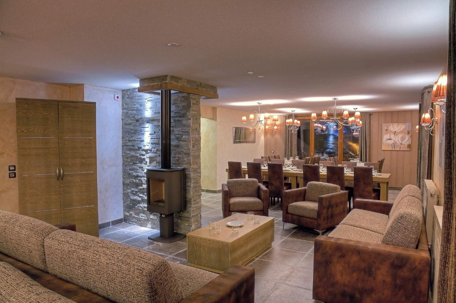 balcons-platinum-val-thorens-12-14-bed-living-room-306314