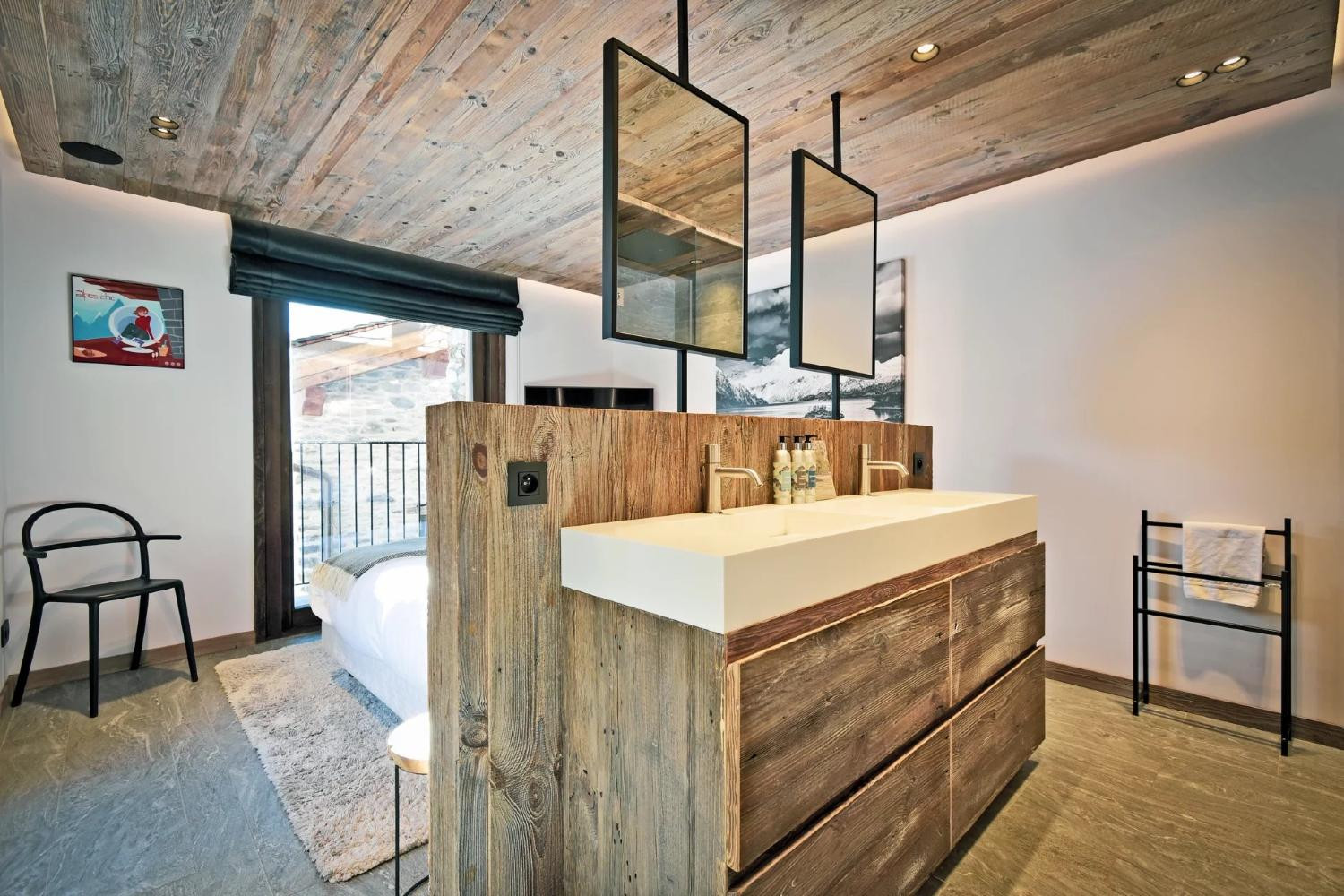 bef4cf67-5bd1-4b4c-b51a-74dcb7f72ec6-1451065