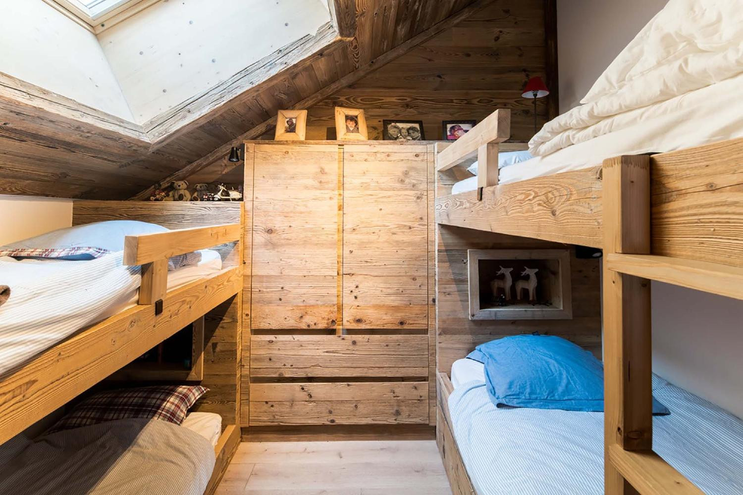 c31bb4de-2f58-4e1d-8af6-0b68cd61d6ca-1450952