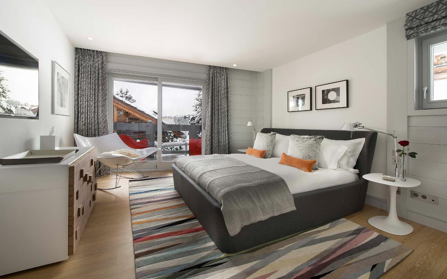 c6765462-d69f-422d-b663-cb87aac06aac-1451748