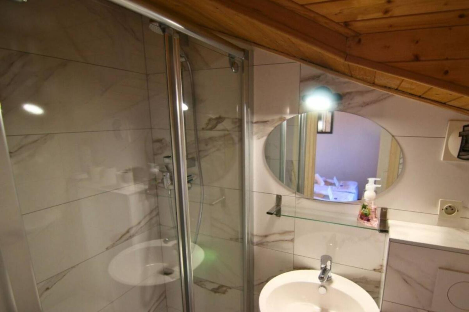 catered-chalet-alpaka-chatel-aanzicht-7-1462437 catered-chalet-alpaka-chatel-aanzicht-7-1462437
