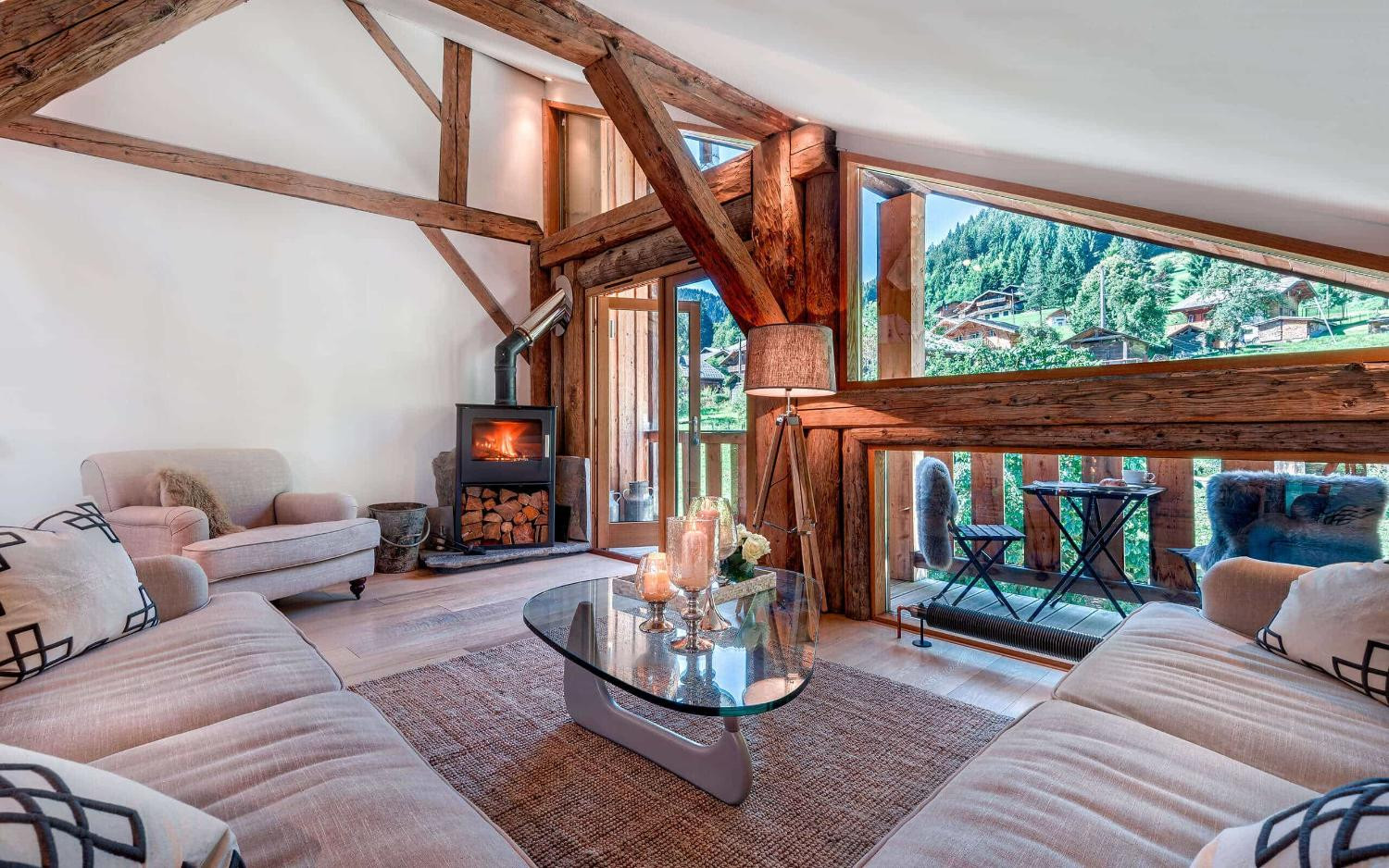 chalet-46-02-1468302