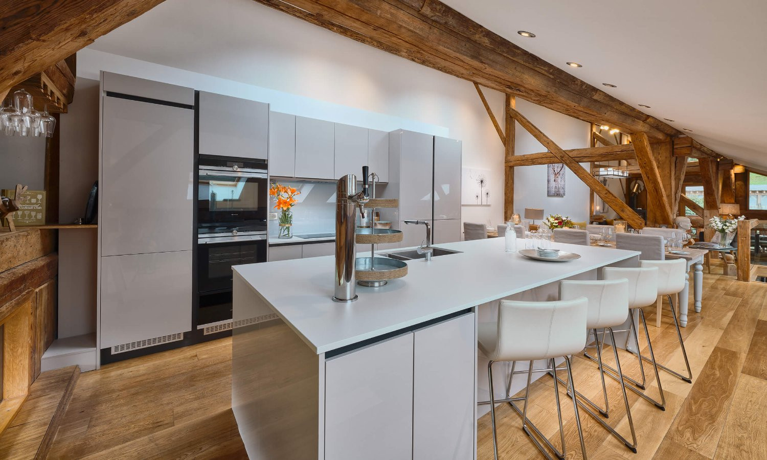 chalet-46-03-1468303
