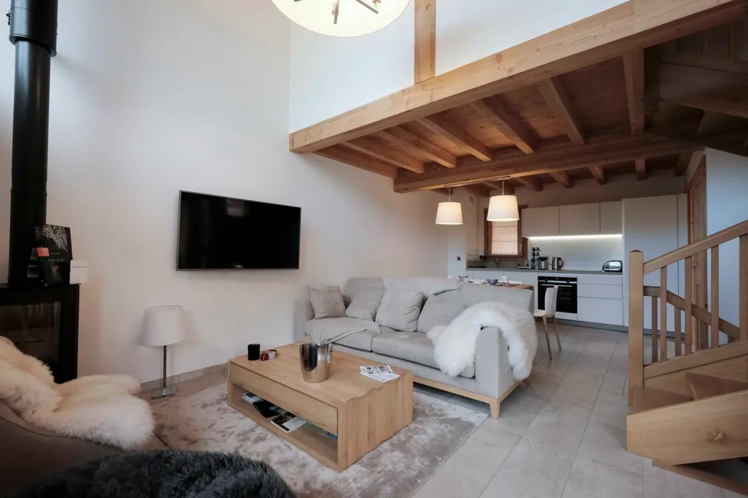 chalet-aigle-1462996 chalet-aigle-1462996
