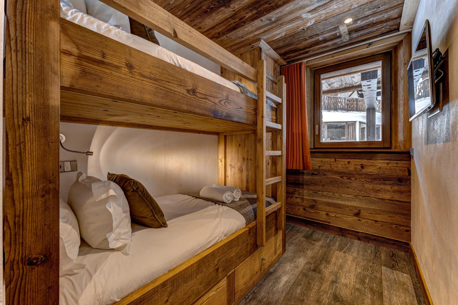 chalet-alberta-04-1469312