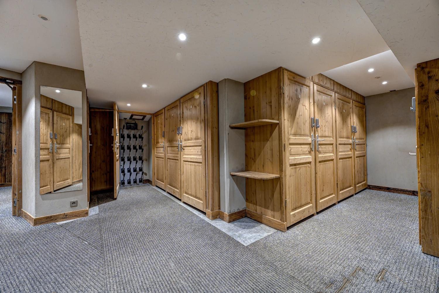 chalet-alberta-07-1469315