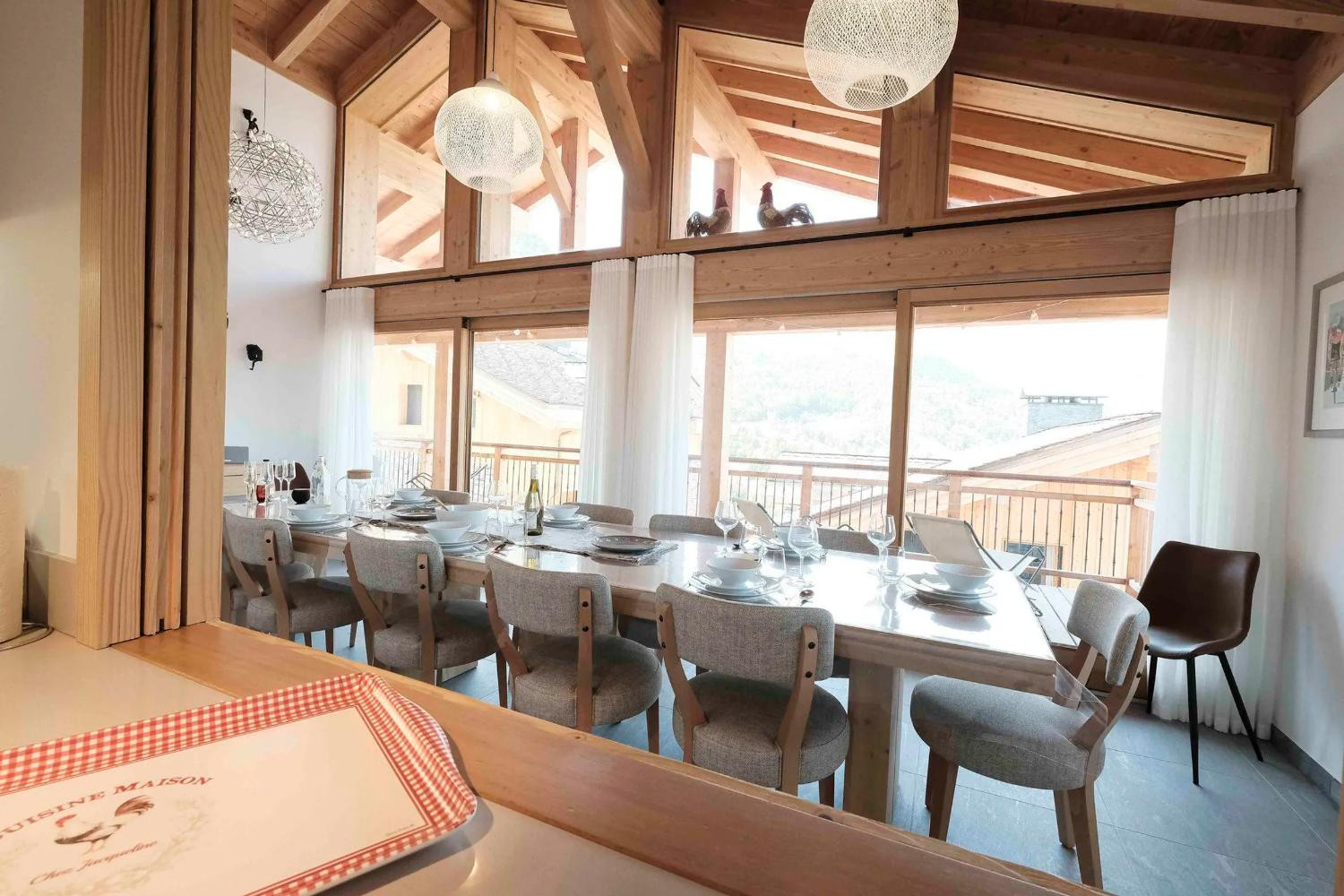 chalet-allium-ski-in-ski-out-free-wifi-outdoor-hot-tub-sauna-garage-2-1462234