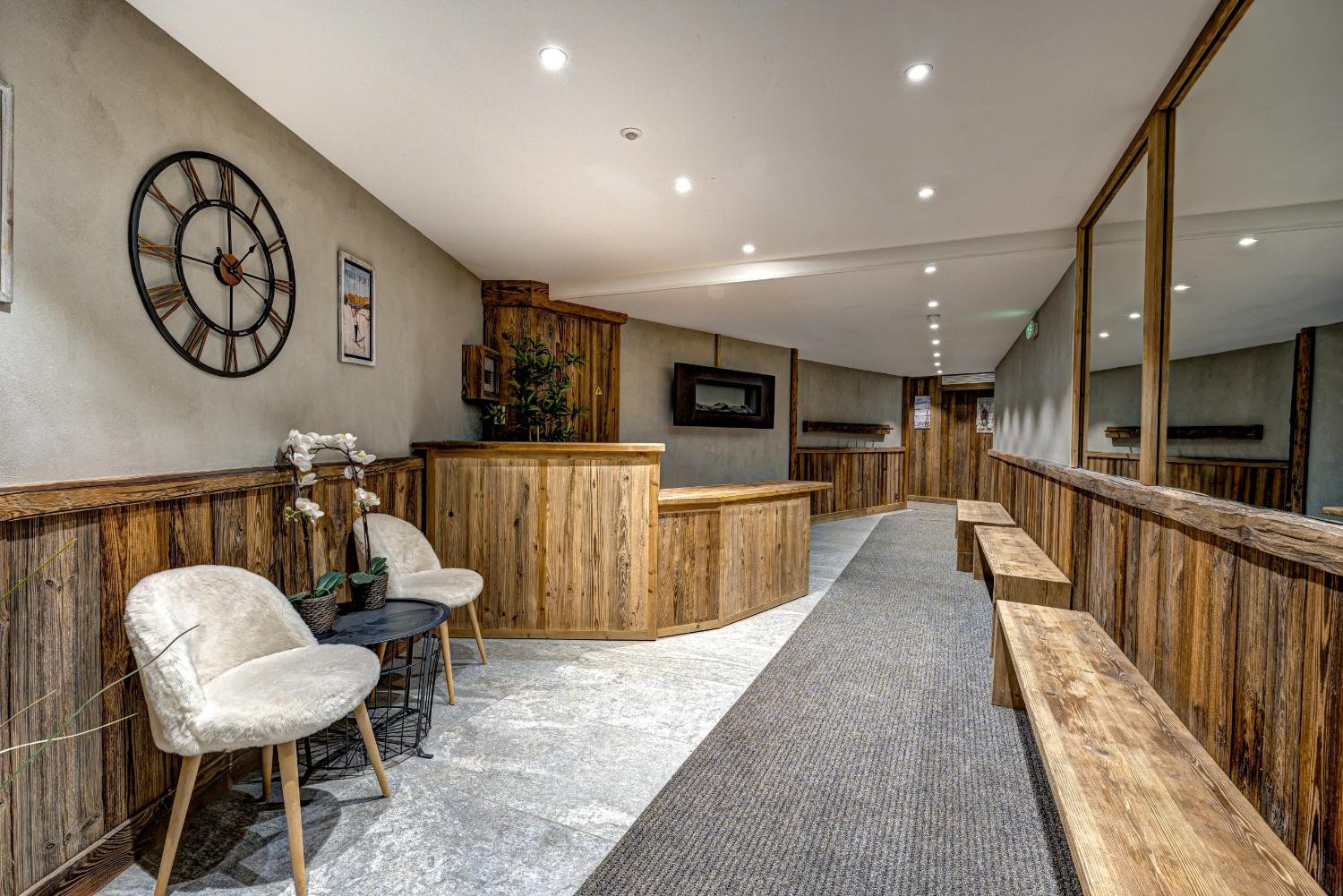 chalet-blackcomb-05-1469322