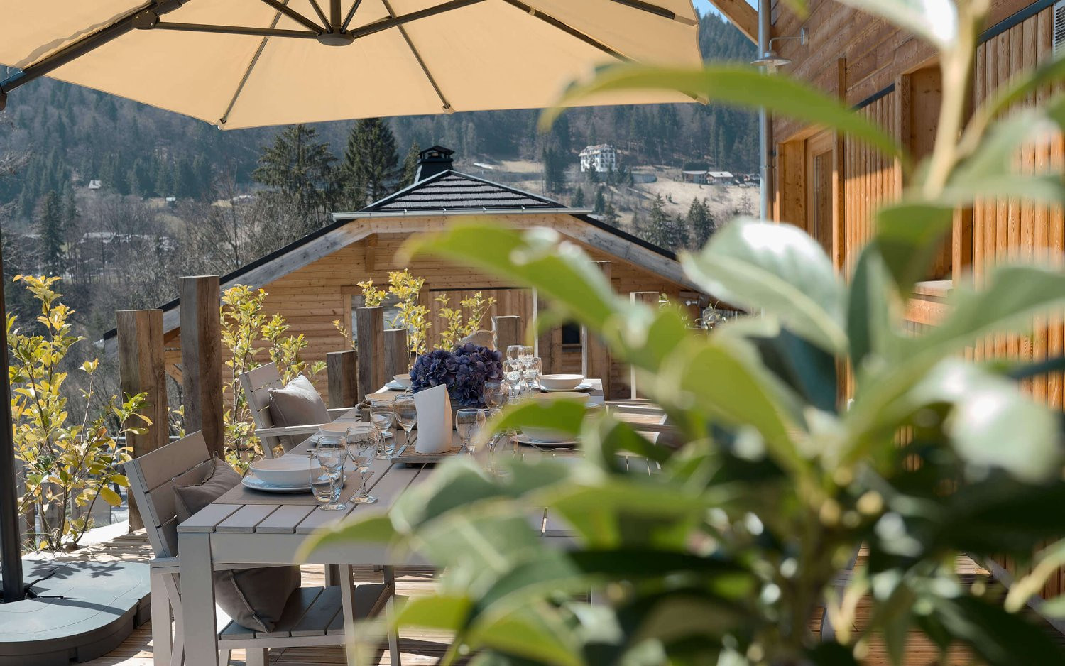 chalet-blanc-01-1468702 chalet-blanc-01-1468702