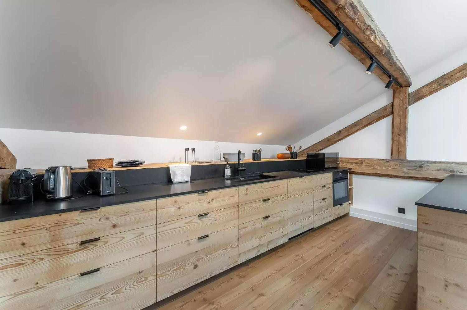 chalet-blom-rental-in-saint-martin-de-belleville-1-1465453