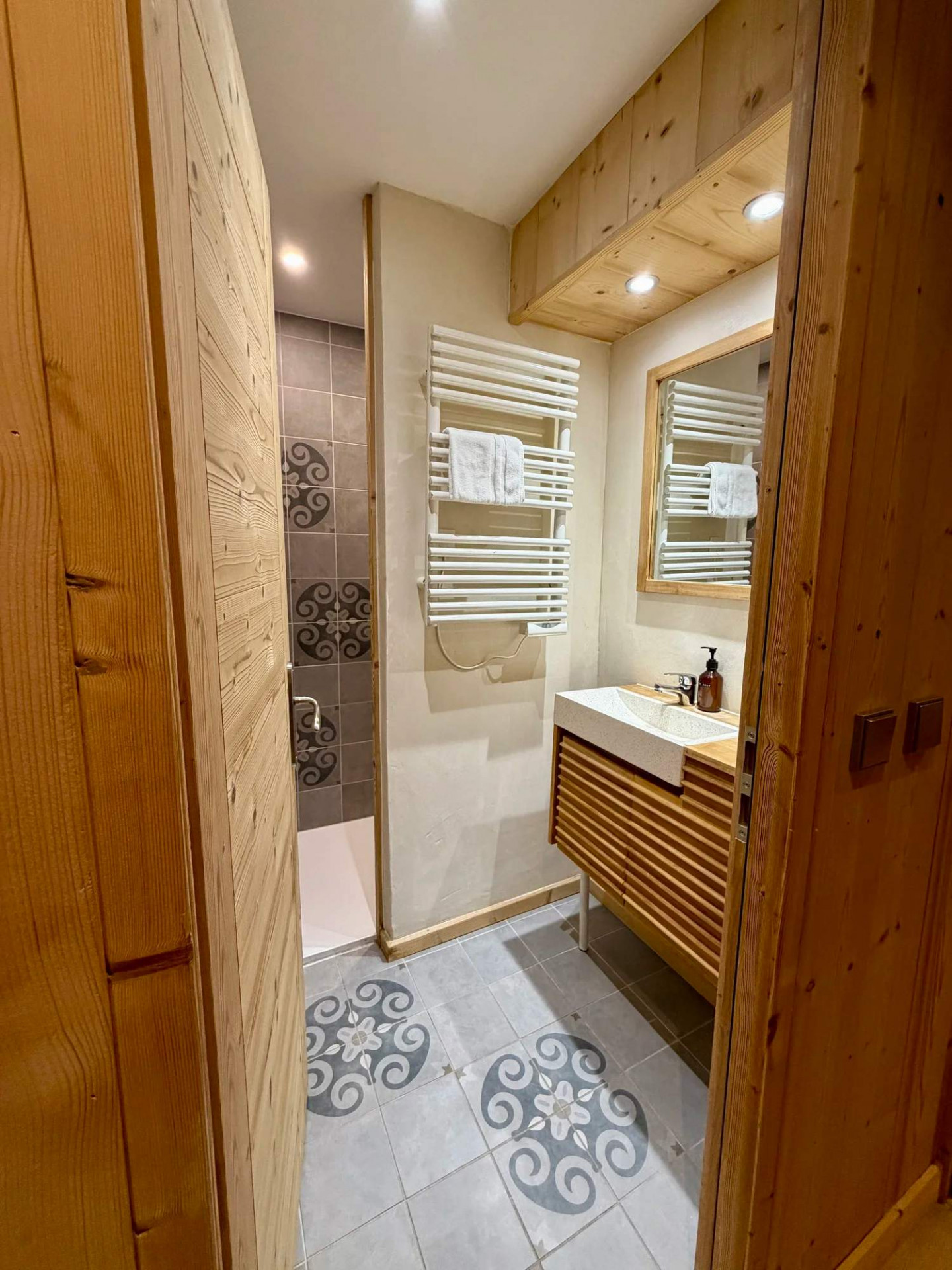 chalet-choucas-15-1467863 chalet-choucas-15-1467863
