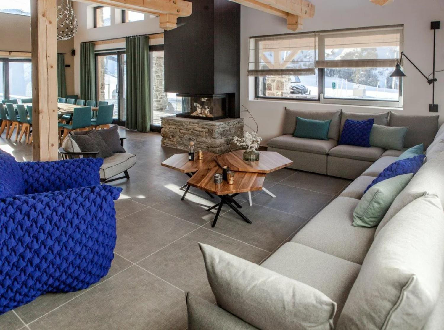 chalet-club-21forty-18-1465643 chalet-club-21forty-18-1465643