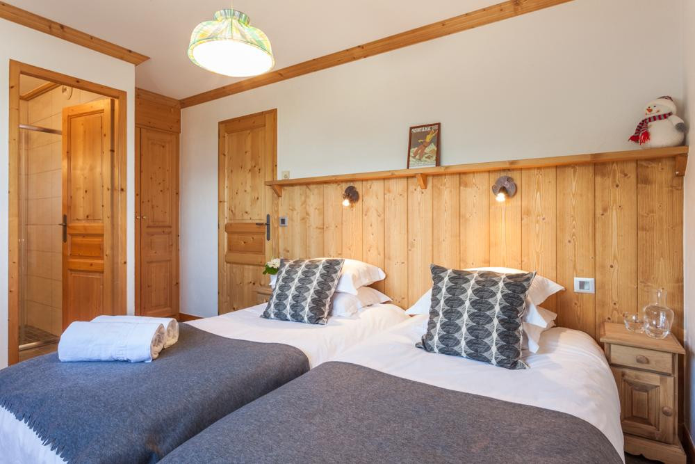 chalet-covie-meribel-bedroom-1453154 chalet-covie-meribel-bedroom-1453154