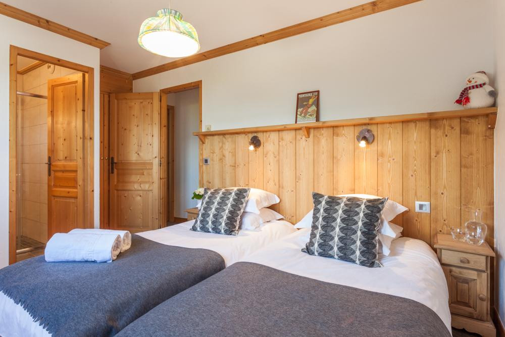 chalet-foehn-meribel-bedroom-2-1453096