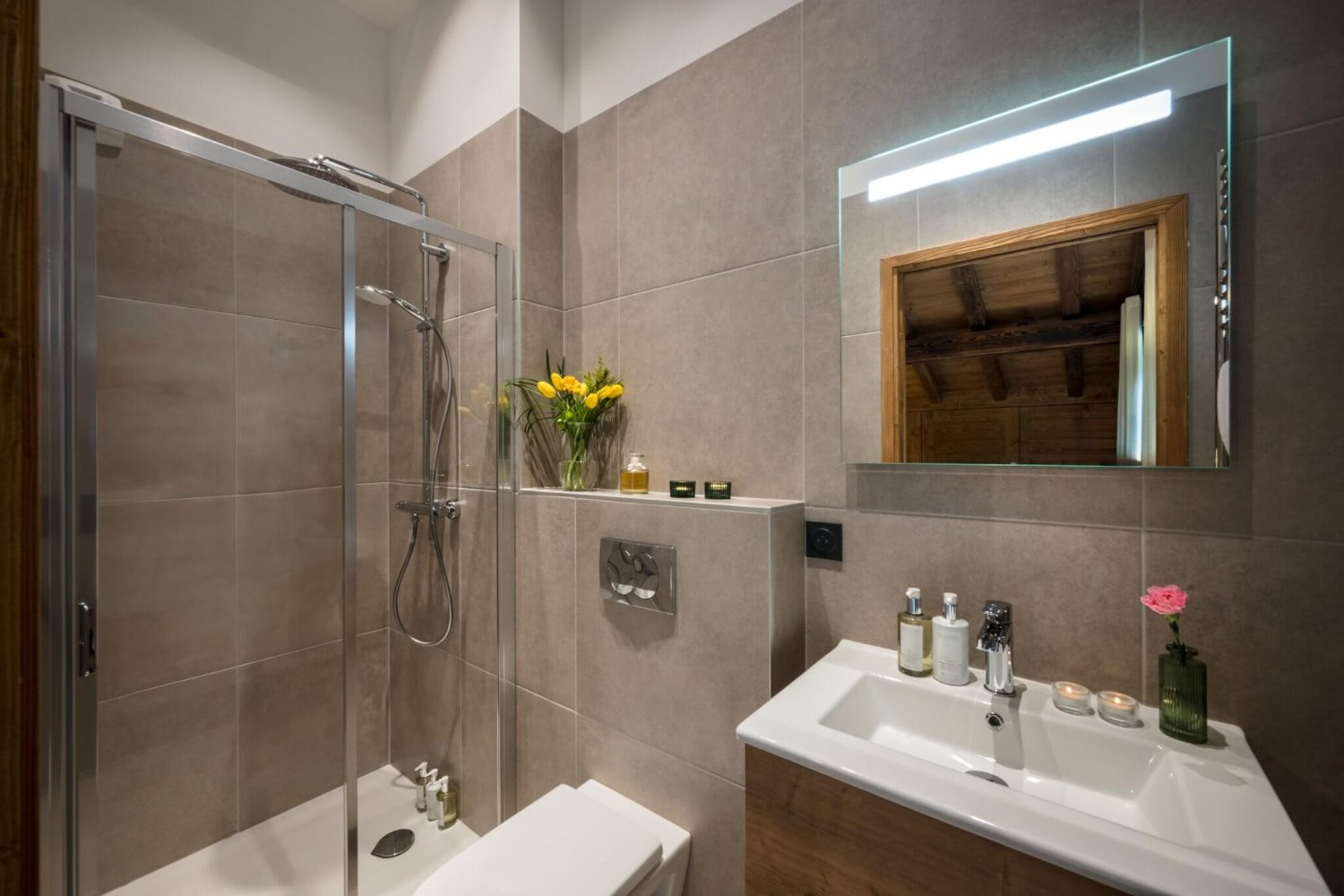 chalet-joy-24-1468570