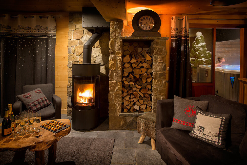 chalet-la-petite-meribel-fire-2-394561