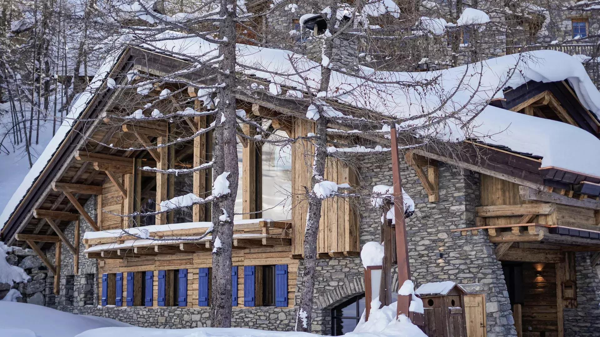 chalet-le-cre-t-location-chalets-covarel-val-d-ise-re-alpes-france-exte-rieur-2-jpg-1450407