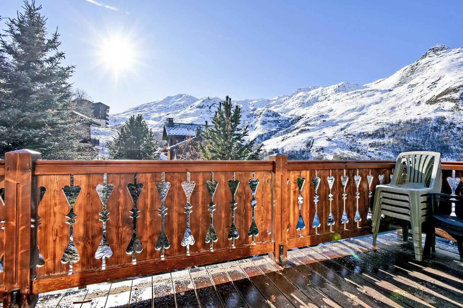 chalet-marmotte-balcony-1450011