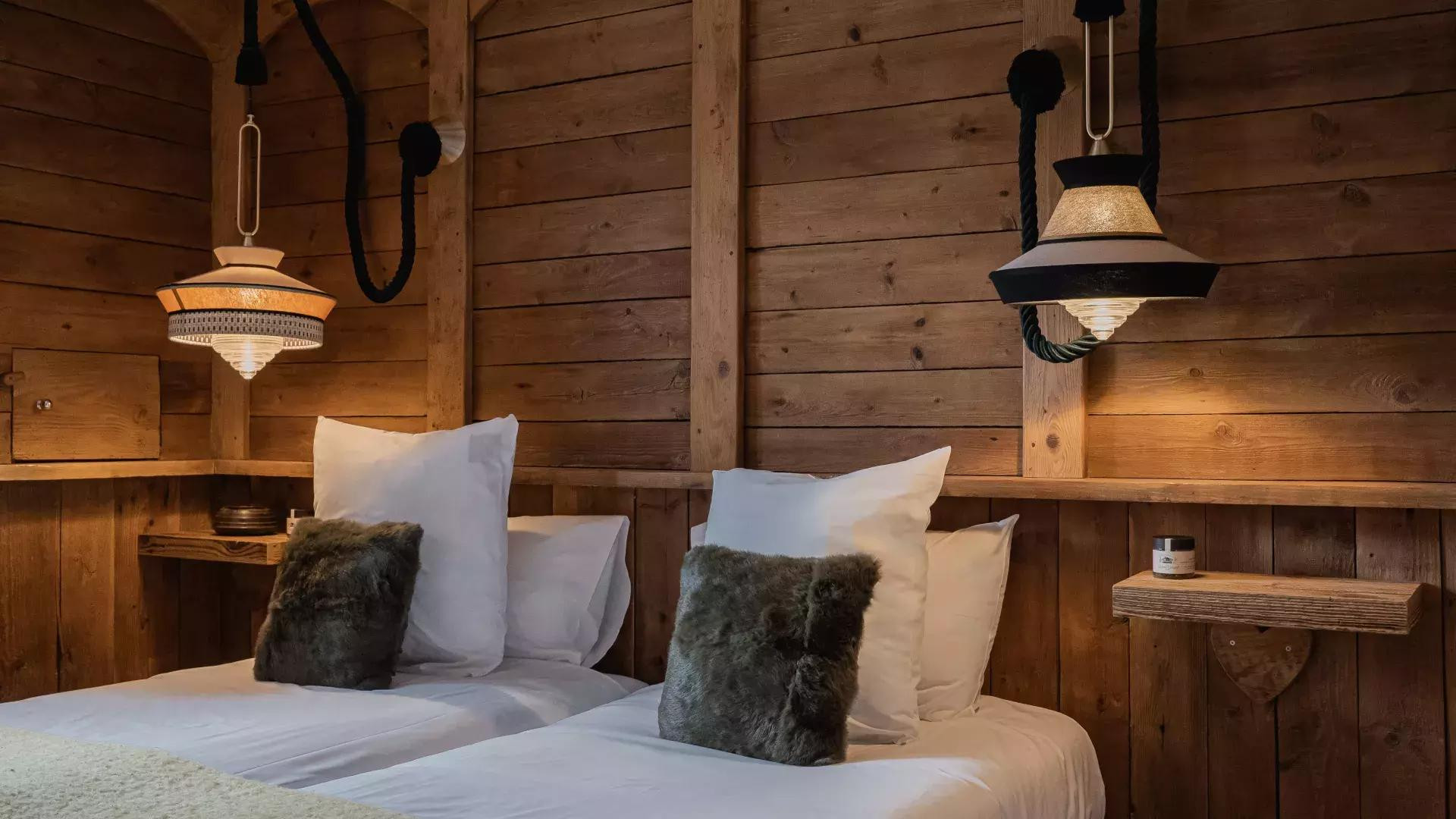 chalet-mathilda-chalets-covarel-val-d-ise-re-alpes-france-chambre5-jpg-1450669