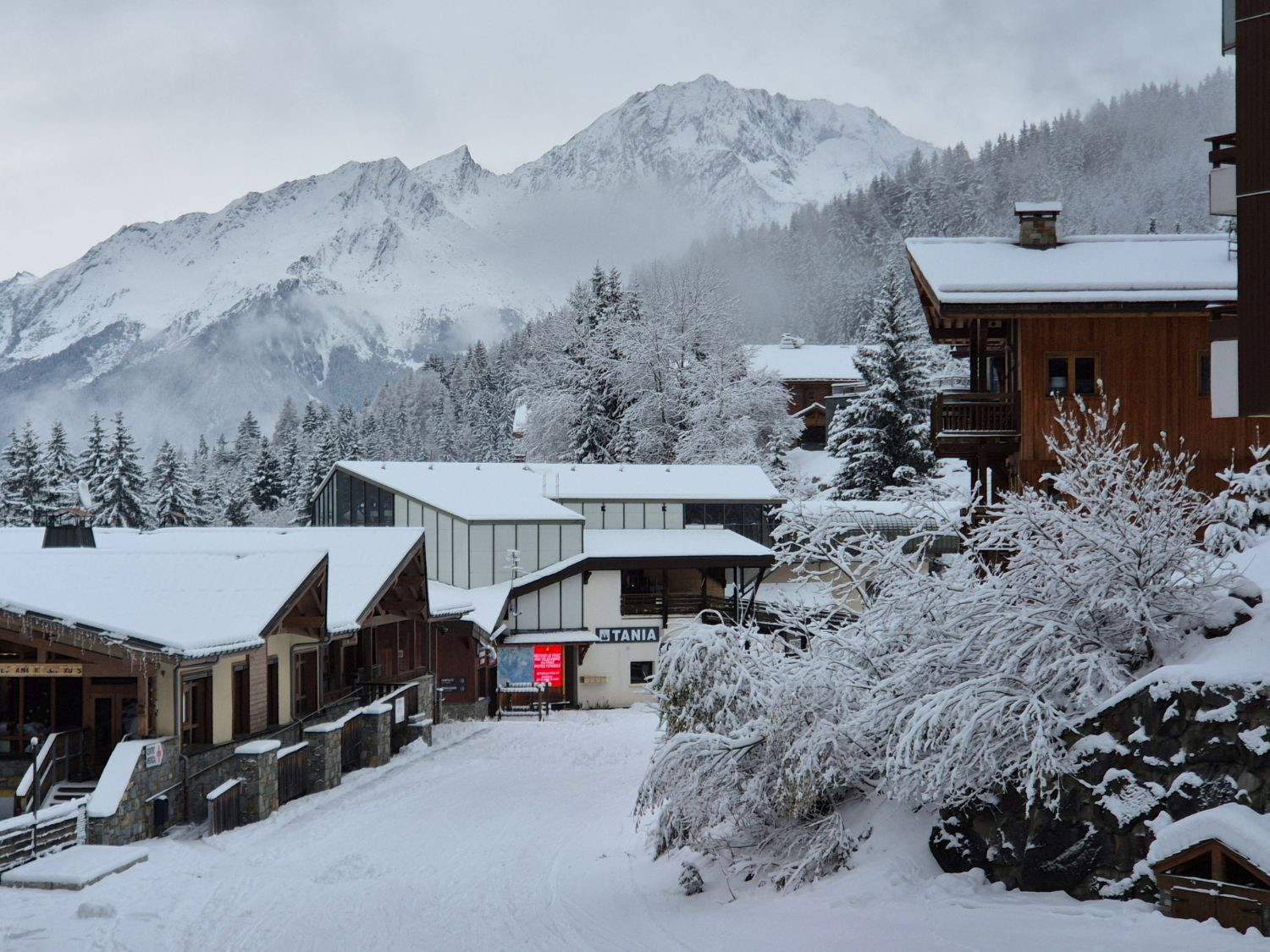 chalet-matisse-haut-22-1466612 chalet-matisse-haut-22-1466612