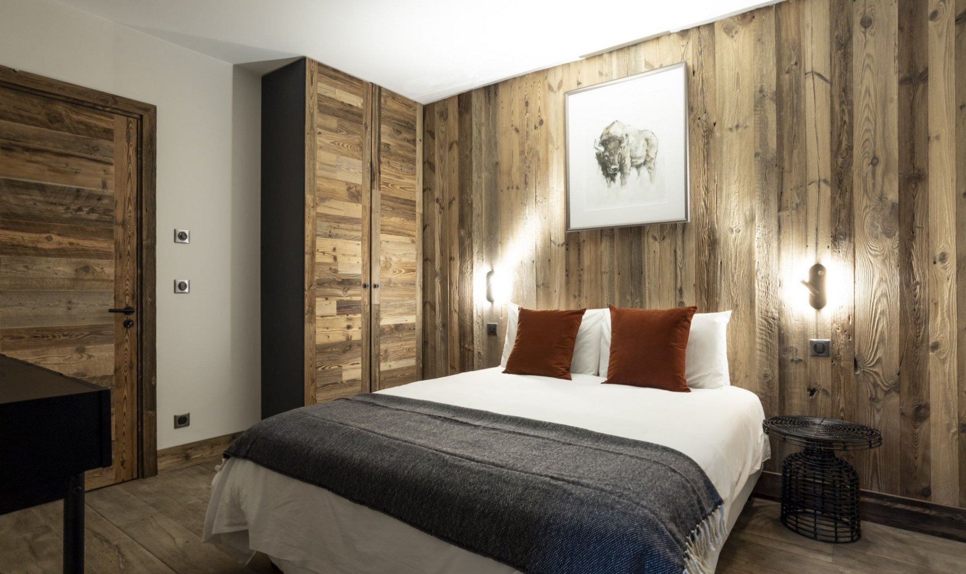 chalet-panda-lodge-meribel-bedroom-3-1453058