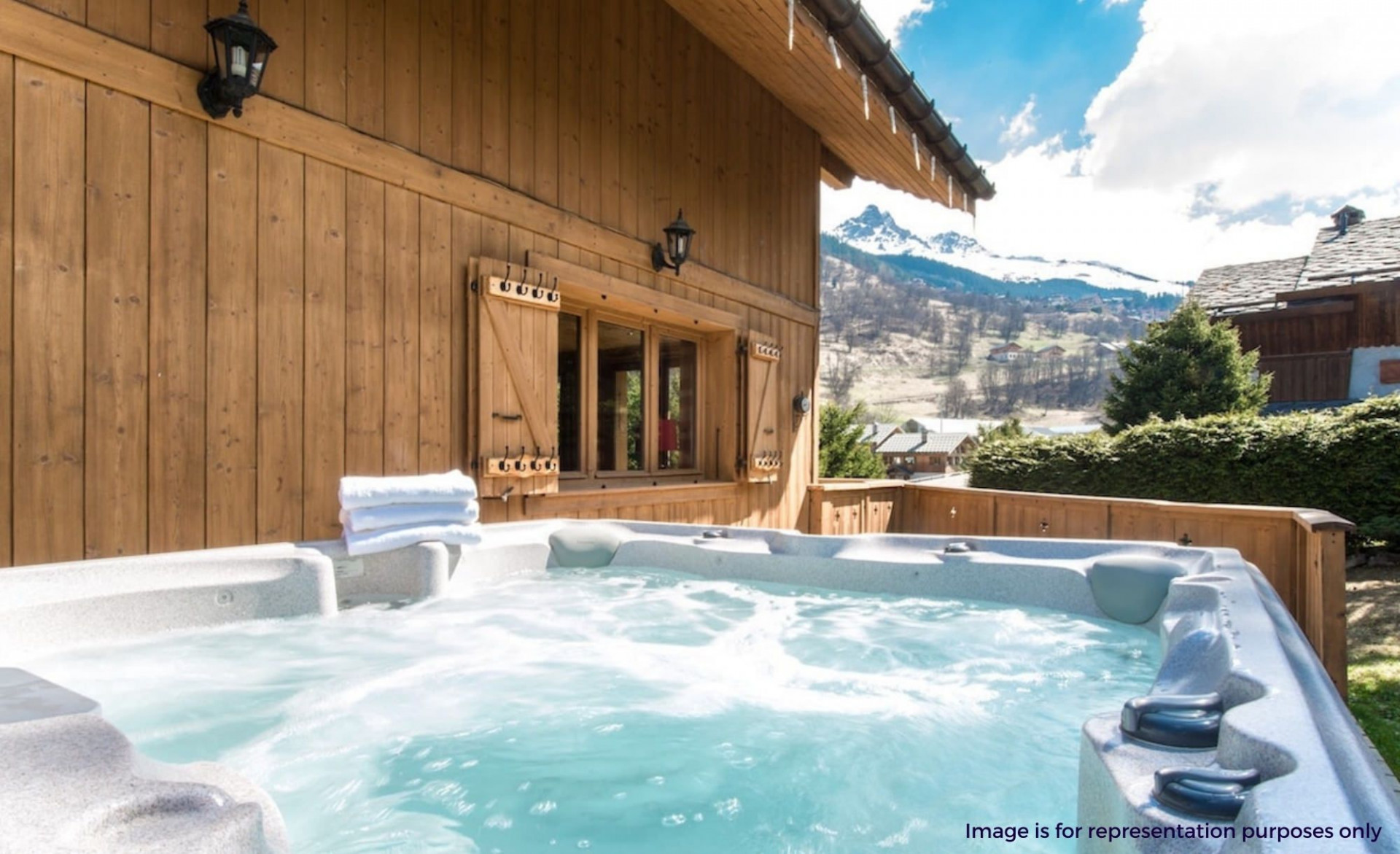 chalet-panda-lodge-meribel-hot-tub-1453067