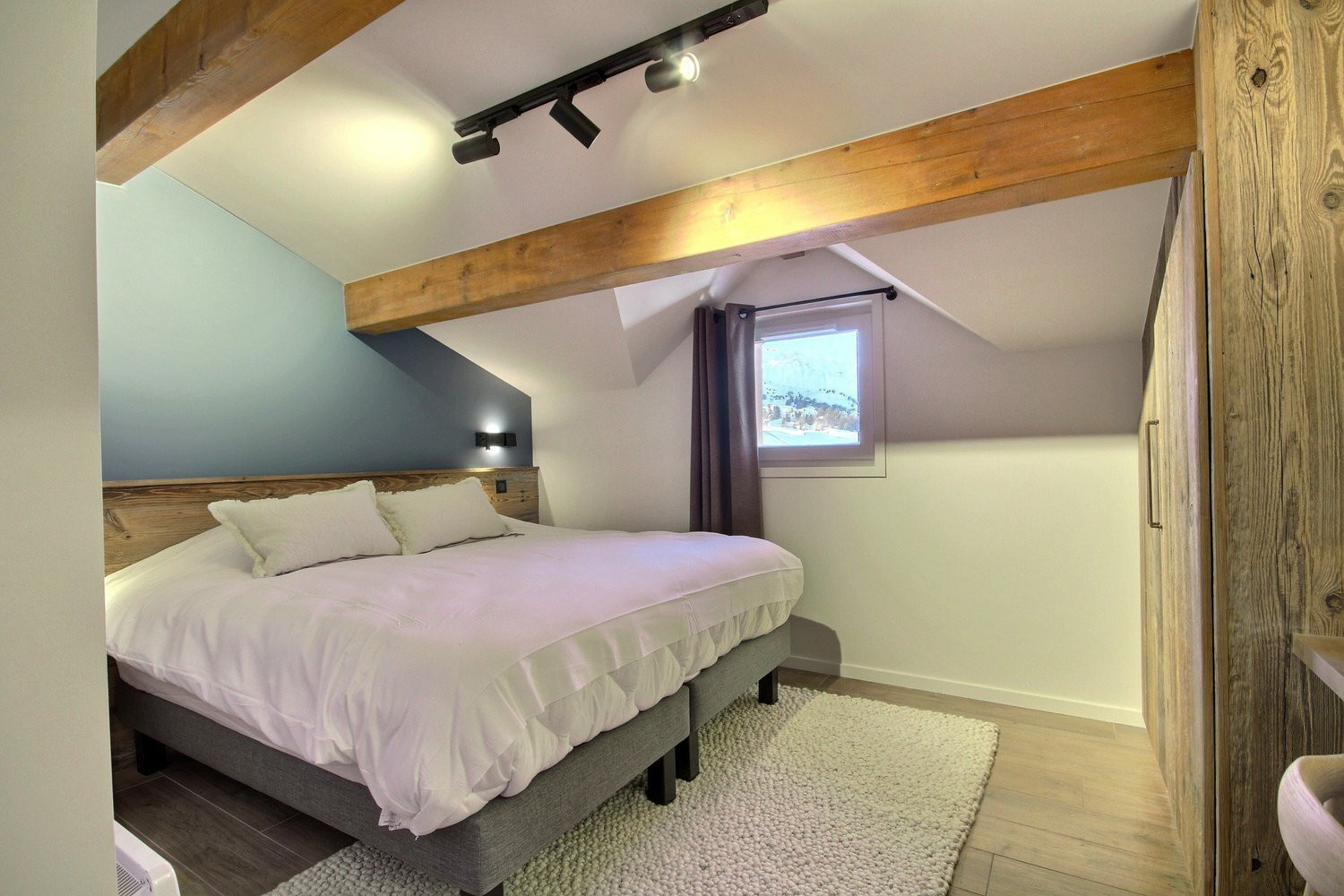 chalet-topaz-la-plagne-bedroom-3-394595