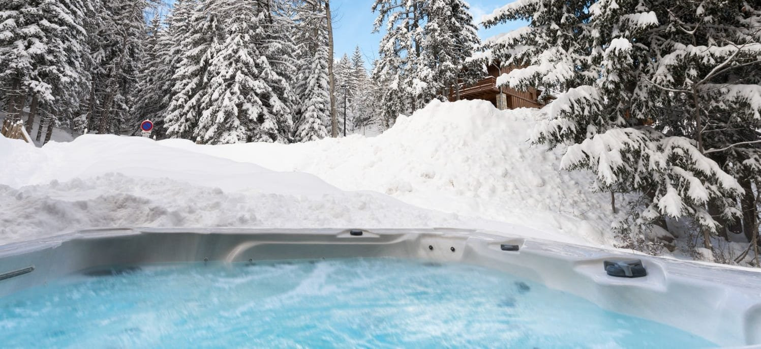 chalet-yeti-14-hot-tub-1469295