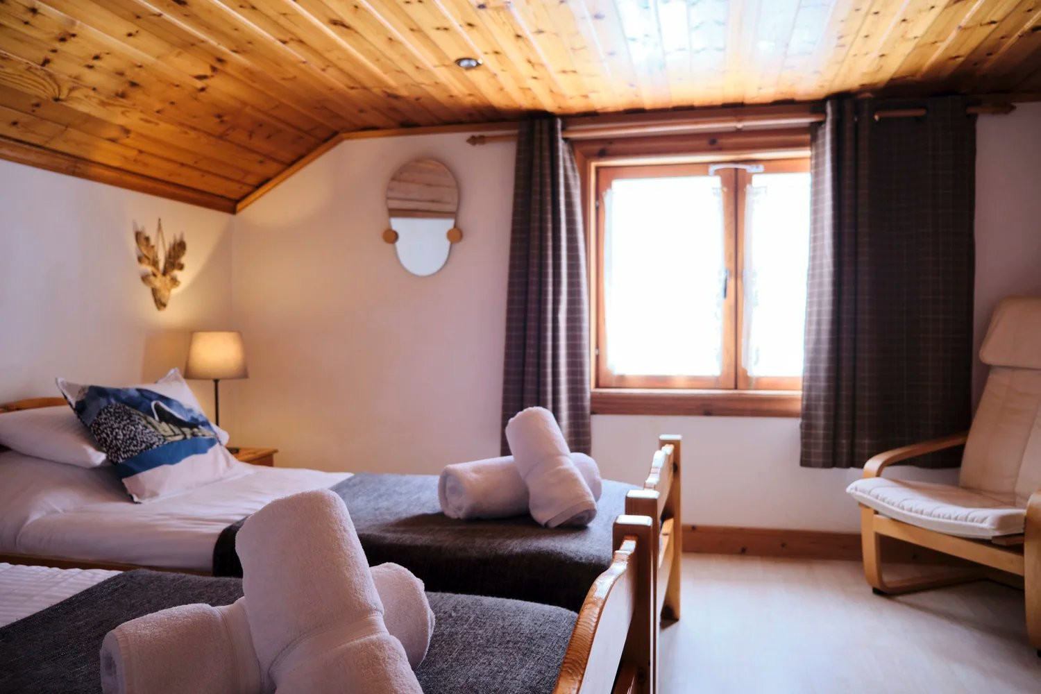 chalet-zibeline-12-1467905 chalet-zibeline-12-1467905
