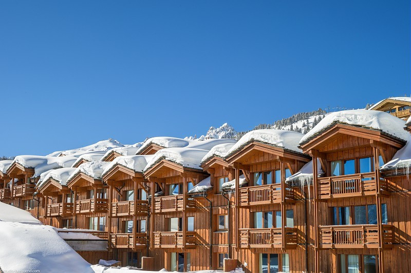chalets-du-forum-courchevel-exterior-2-1038701