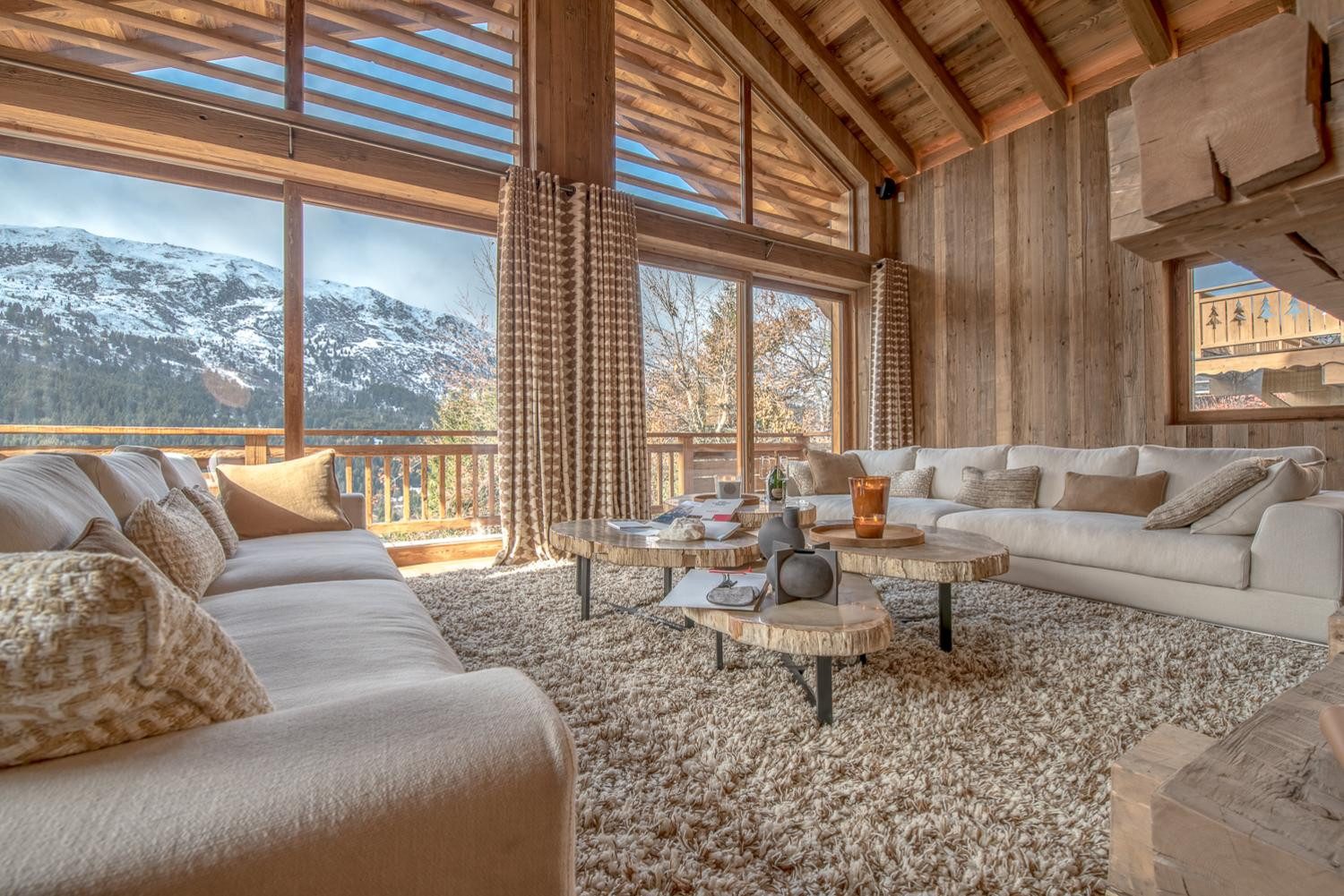 e73d35bc-2b09-472b-aeb1-b208669b0fa8-1450891