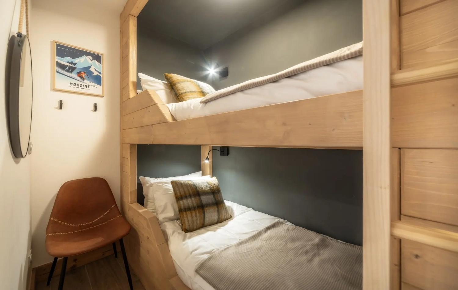 elevation-alps-morzair-bunkroom-1462393 elevation-alps-morzair-bunkroom-1462393